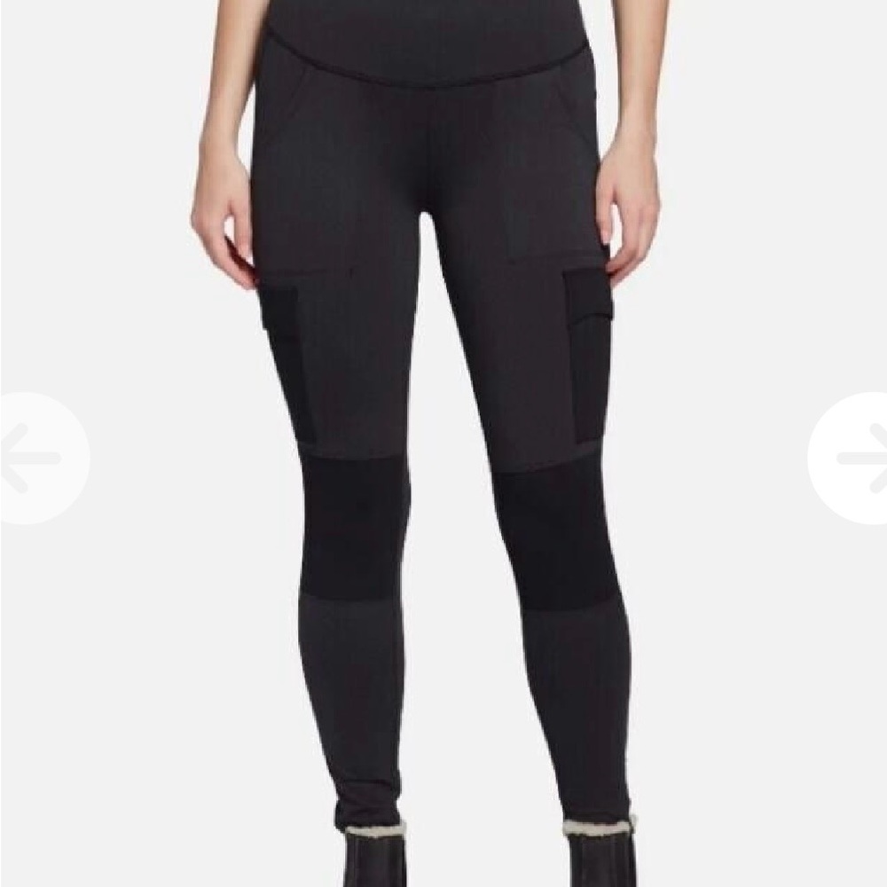 Alpine Women's Black Cargo Leggings